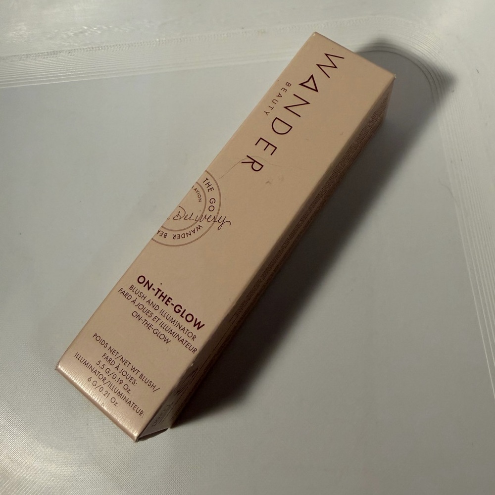 Wander Beauty On-the-Glow Blush and Illuminator - Sienna Sunset/ Nude Glow NIB